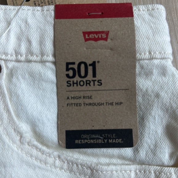 Women's Levi's® 501™ Original Jean Shorts - Picture 4 of 4